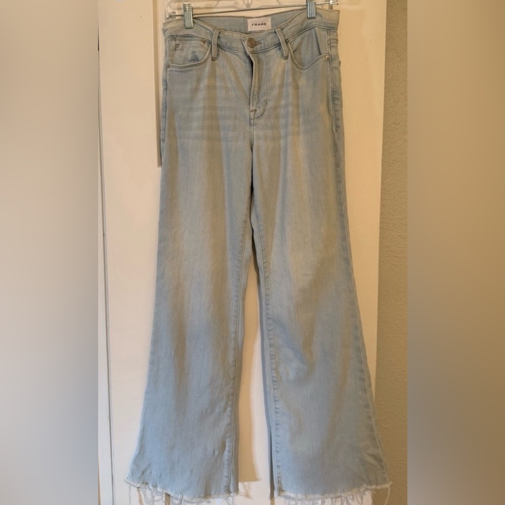 Frame Le Easy Flare Jeans – Light Wash Super Soft – Size 27